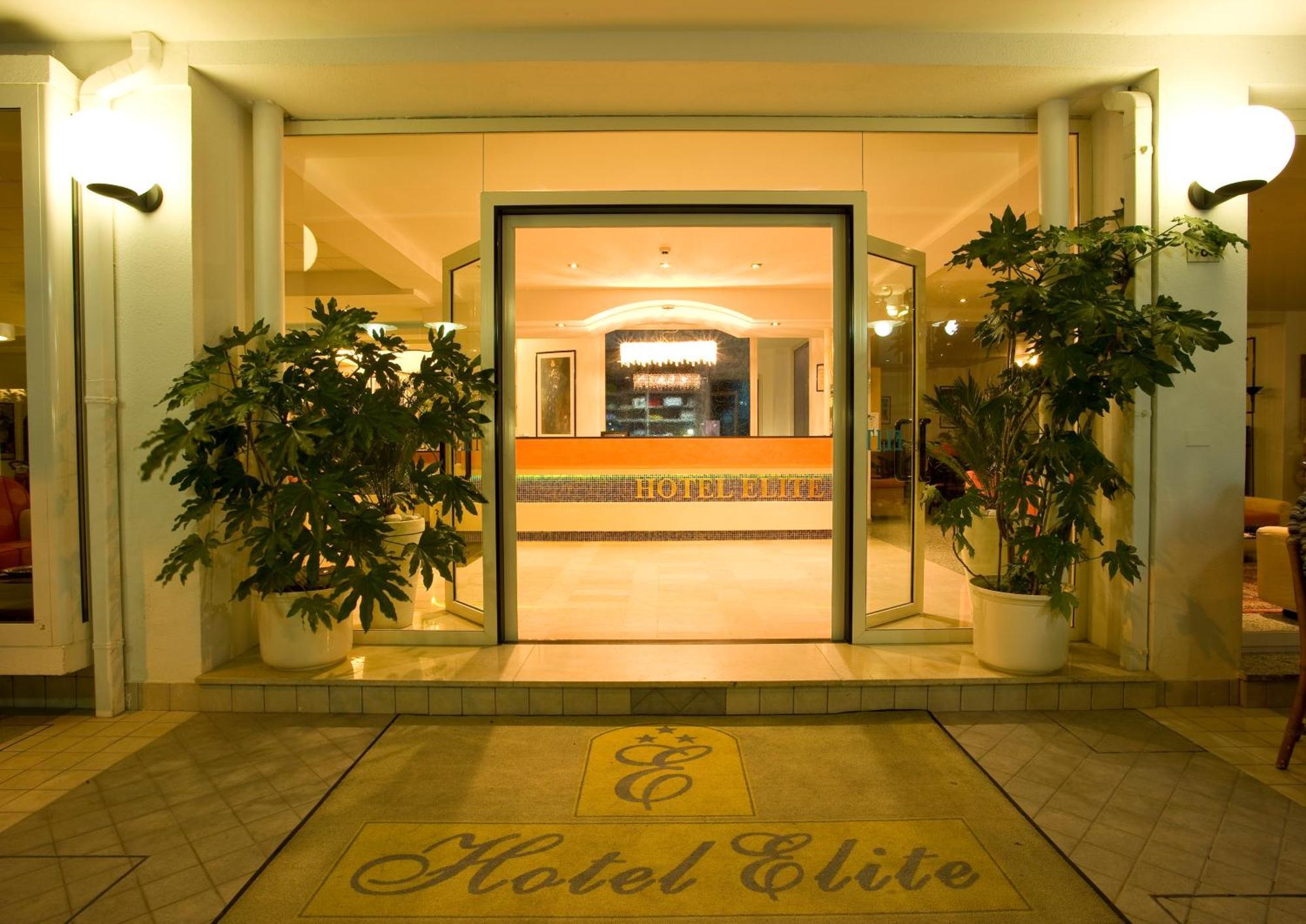 Hotel Elite Cattolica Esterno foto